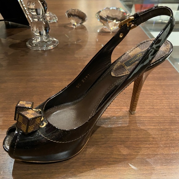 Louis Vuitton Vernis Leather Dice Peep Toe Pumps - Picture 1 of 6
